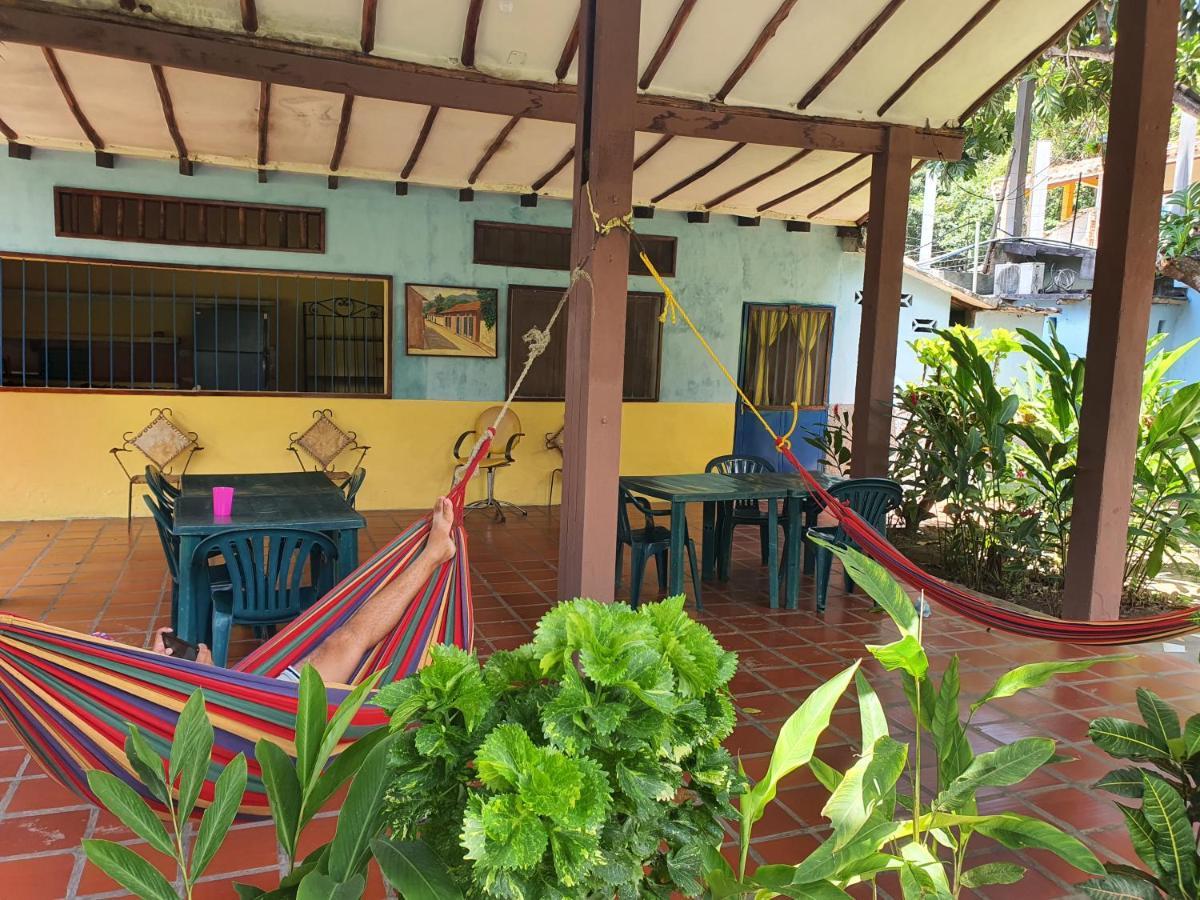 Hostal Nova Colonial Puerto Colombia Extérieur photo